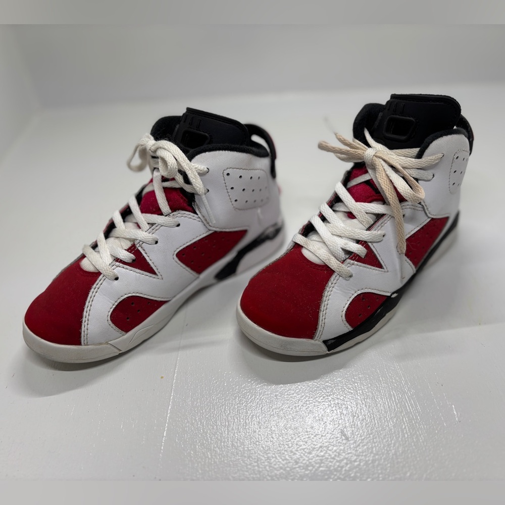 Kids Nike Air Jordan 6 Retro Carmine 13C Red White Black Youth Sneakers - Picture 2 of 11